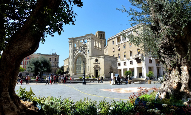 PiazzaSanOronzo_Postcard