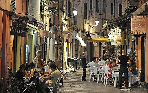 Street in Italy Italian words used differently in English Umbria villa holidays