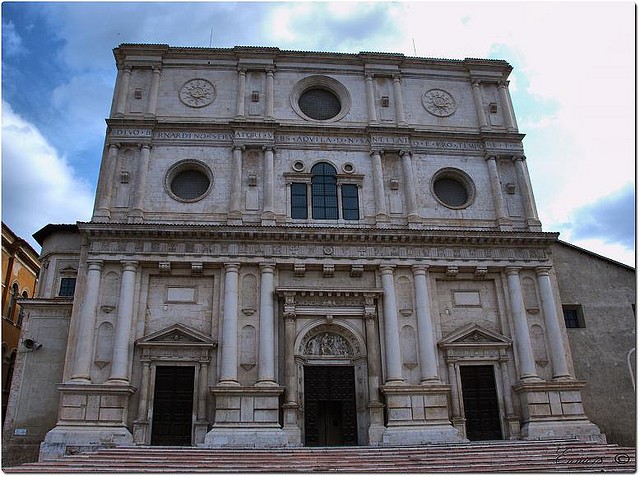 Basilica di San Bernardino, L’Aquila, near our villas in Abruzzo Essential Italy