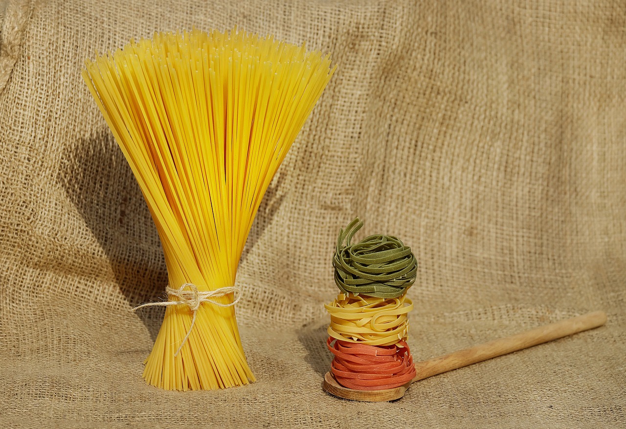 dried spaggetti and tagliatelle 