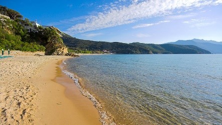 Elba beach on the Tuscan archipelago near Essential Italy luxury villas in Tuscany