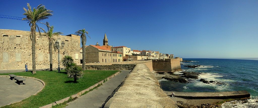 View of the coastline near our Alghero hotels and villas