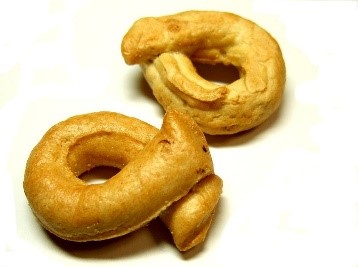 Taralli – Puglia foods to try on your villa holidays in Italy