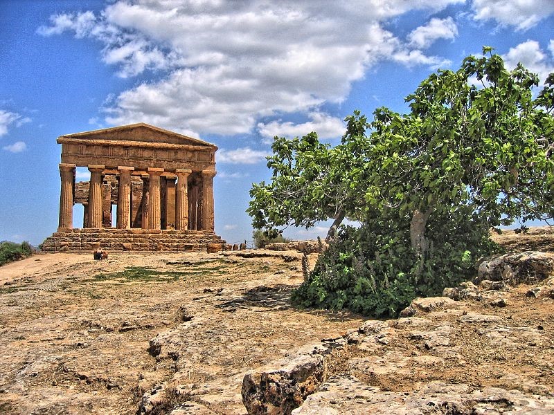 The Valley of the Temples, Agrigento – visit on your Sicily holidays