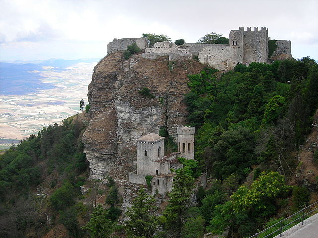 Erice castle – family friendly activities near our Sicily villas