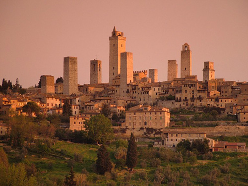 San Gimignano in Tuscany near our Italy villas