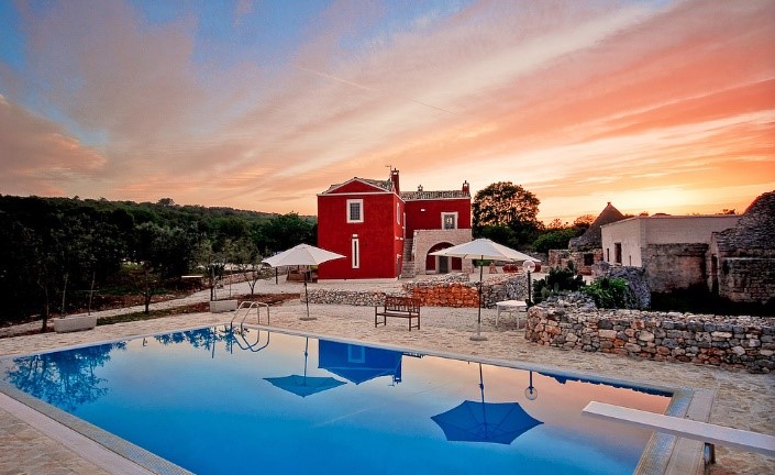 Stay at an authentic masseria on your holidays in Puglia