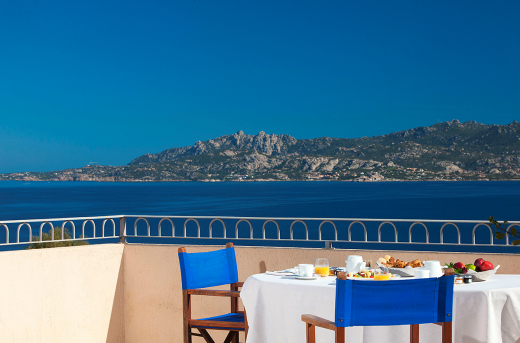 beautiful coastline views in Sardinia accessible from apartments and villas in Italy 