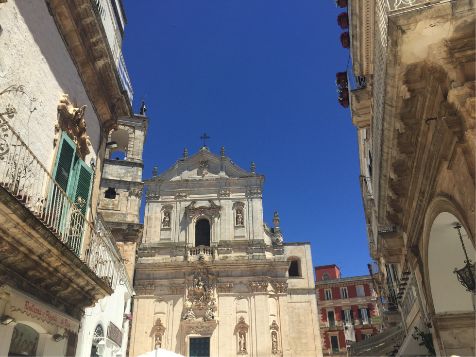 A view of Piazza Maria Immacolta in Puglia