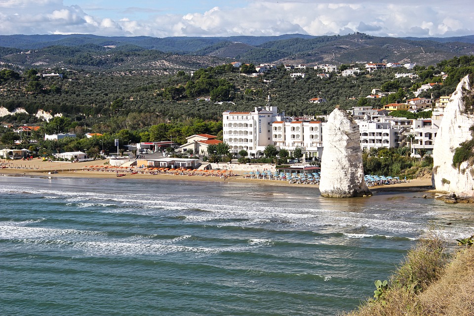 The beach at Vieste with the Pizzomunno rock